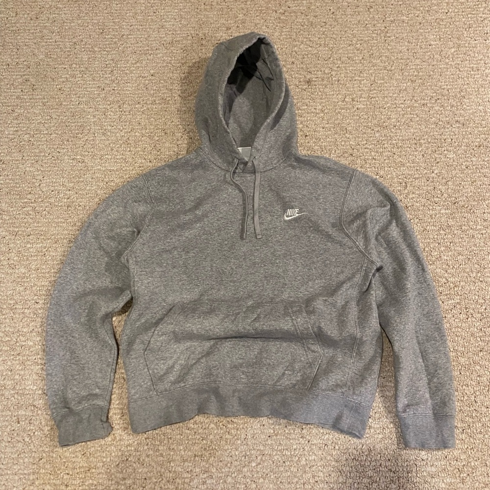 Nike Men's Heather Gray Hoodie. Size Medium.